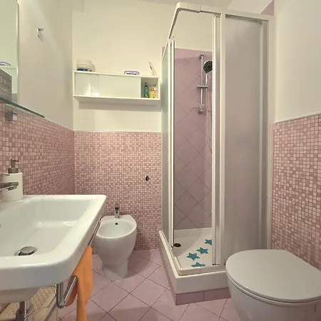 Roma Apartment, Via Dei Mille Rif A763